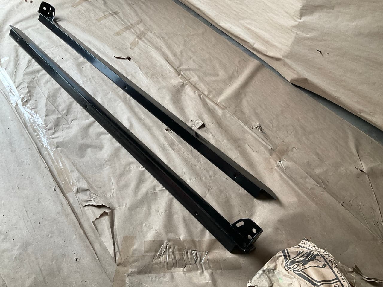 Cattleman Bed Side Rails | Ford F-250/F-350 Super Duty 1999-2016, Short Bed, No Top Rail, Bolt-On, Powder-Coated Black
