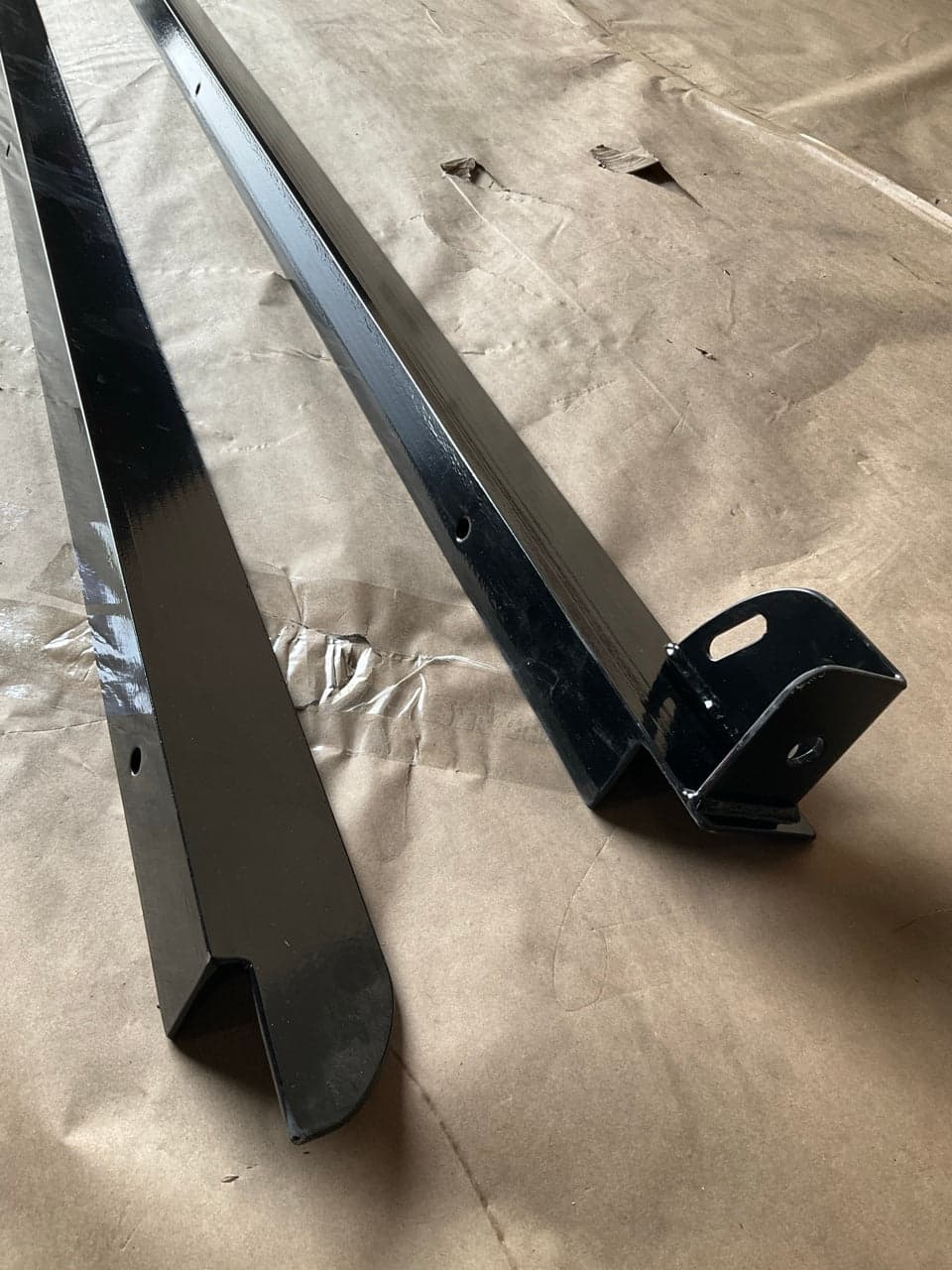 Cattleman Bed Side Rails | Ford F-250/F-350 Super Duty 1999-2016, Short Bed, No Top Rail, Bolt-On, Powder-Coated Black