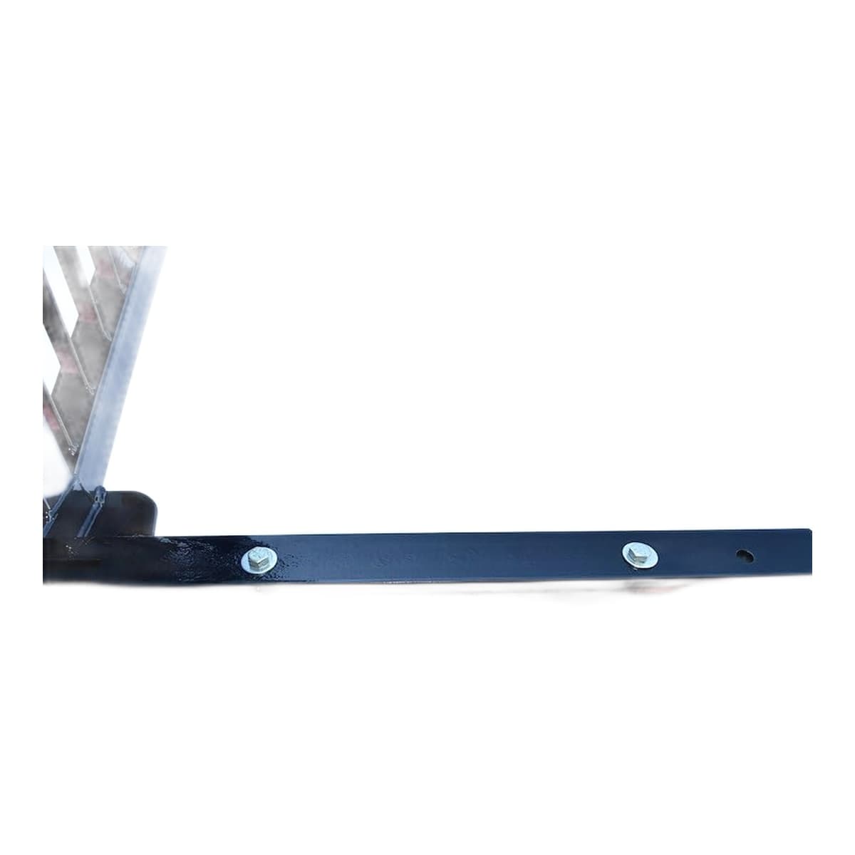 Cattleman Headache Rack | Ford F-250/F-350/F-450/F-550 Super Duty 1999-2016, Bolt-On Half Louver with Light Cutout, Powder-Coated Black